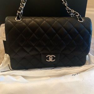 Authentic Chanel Jumbo Double Flap